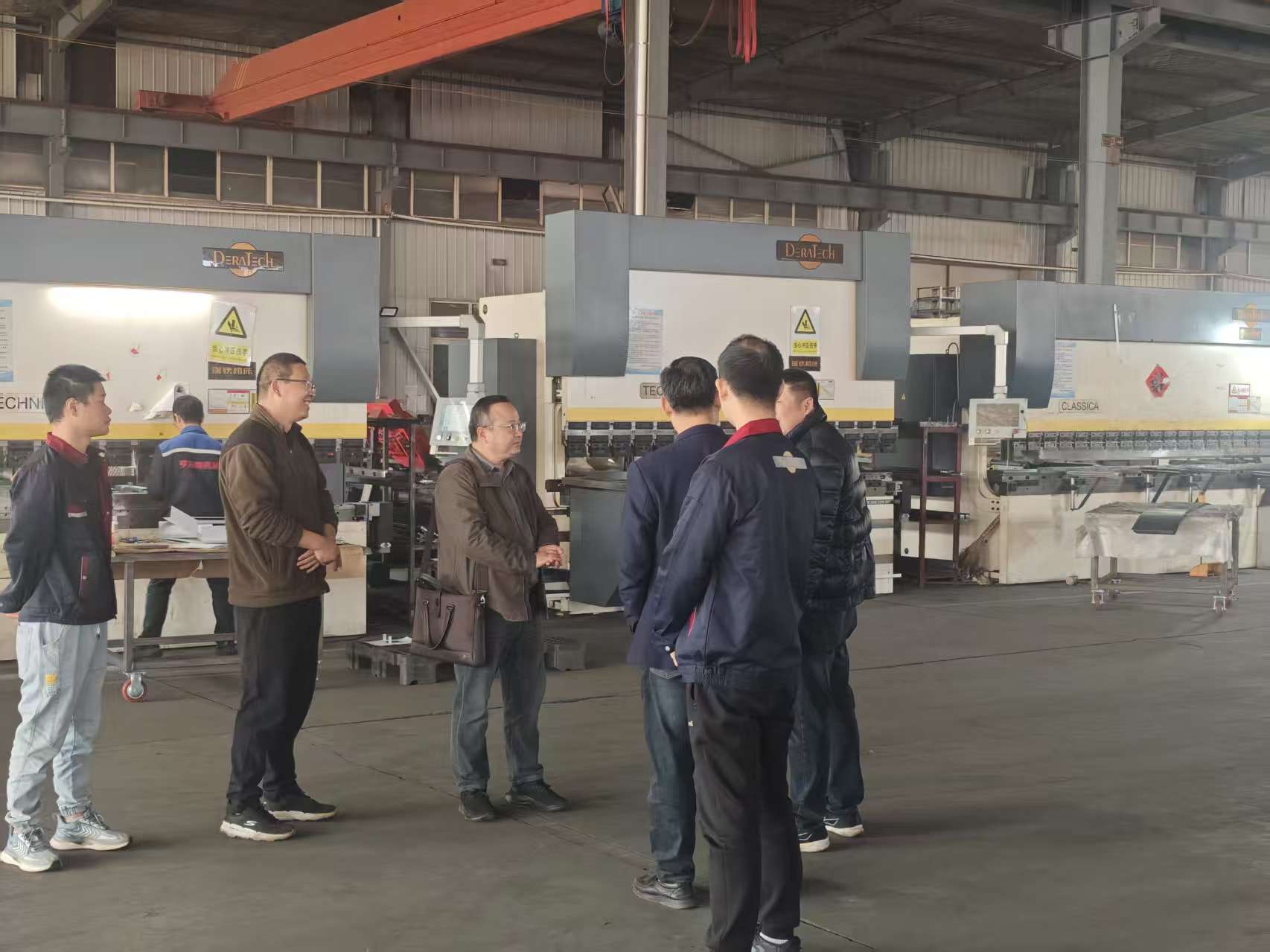 微信图片_20251124094454_815_23.jpg 微信图片_20251124094454_815_23.jpg